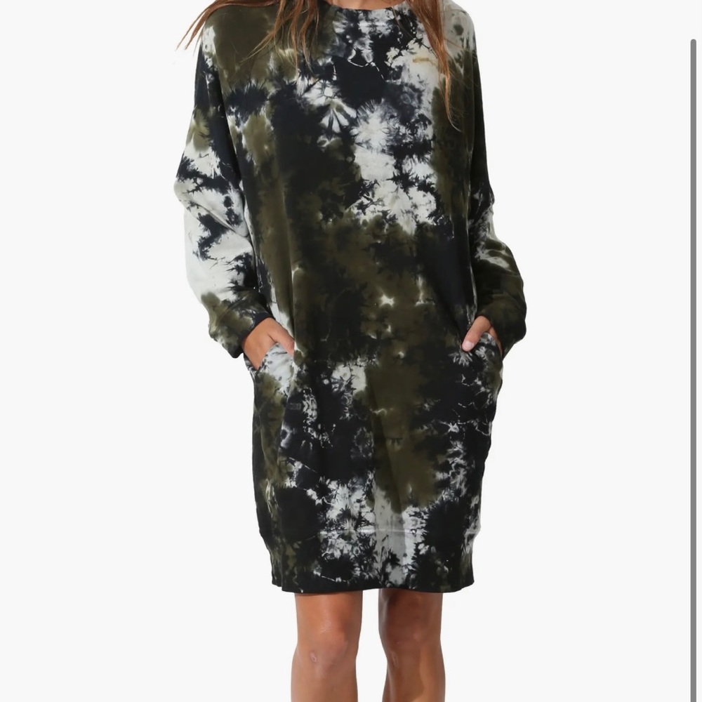 Electric Rose sweatshirt dress in a cool tie dye print